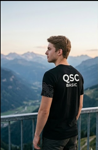 Футболка QSC Basic